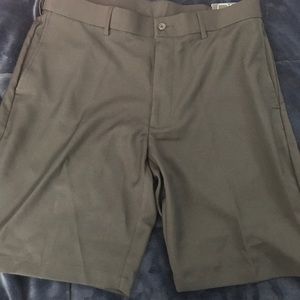 Men’s PGA golf shorts. Size 36